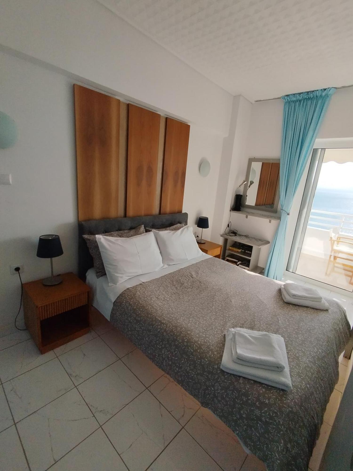 Atlas-Unlimited Sea View Apartment ลูตรากี ภายนอก รูปภาพ