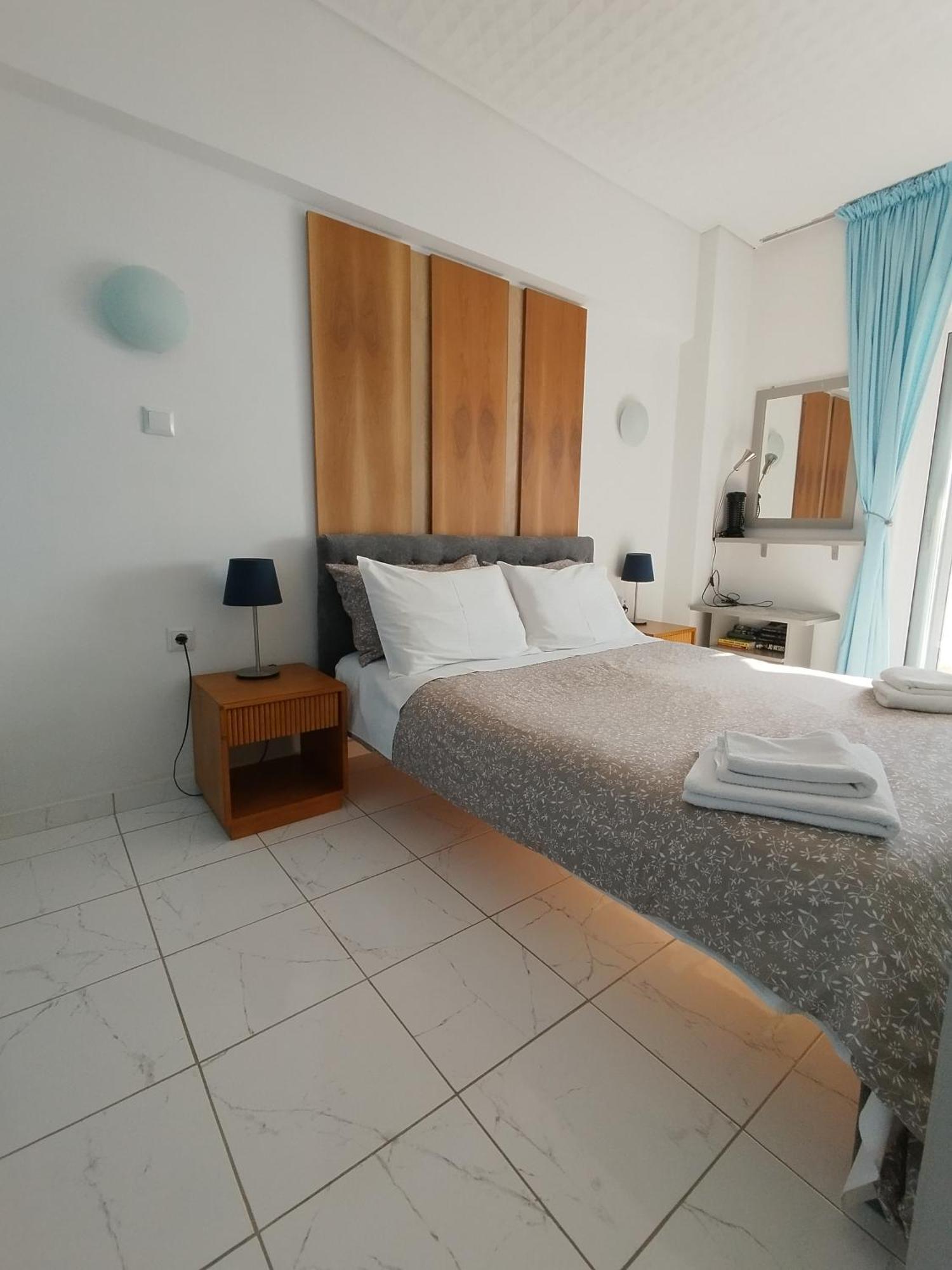 Atlas-Unlimited Sea View Apartment ลูตรากี ภายนอก รูปภาพ